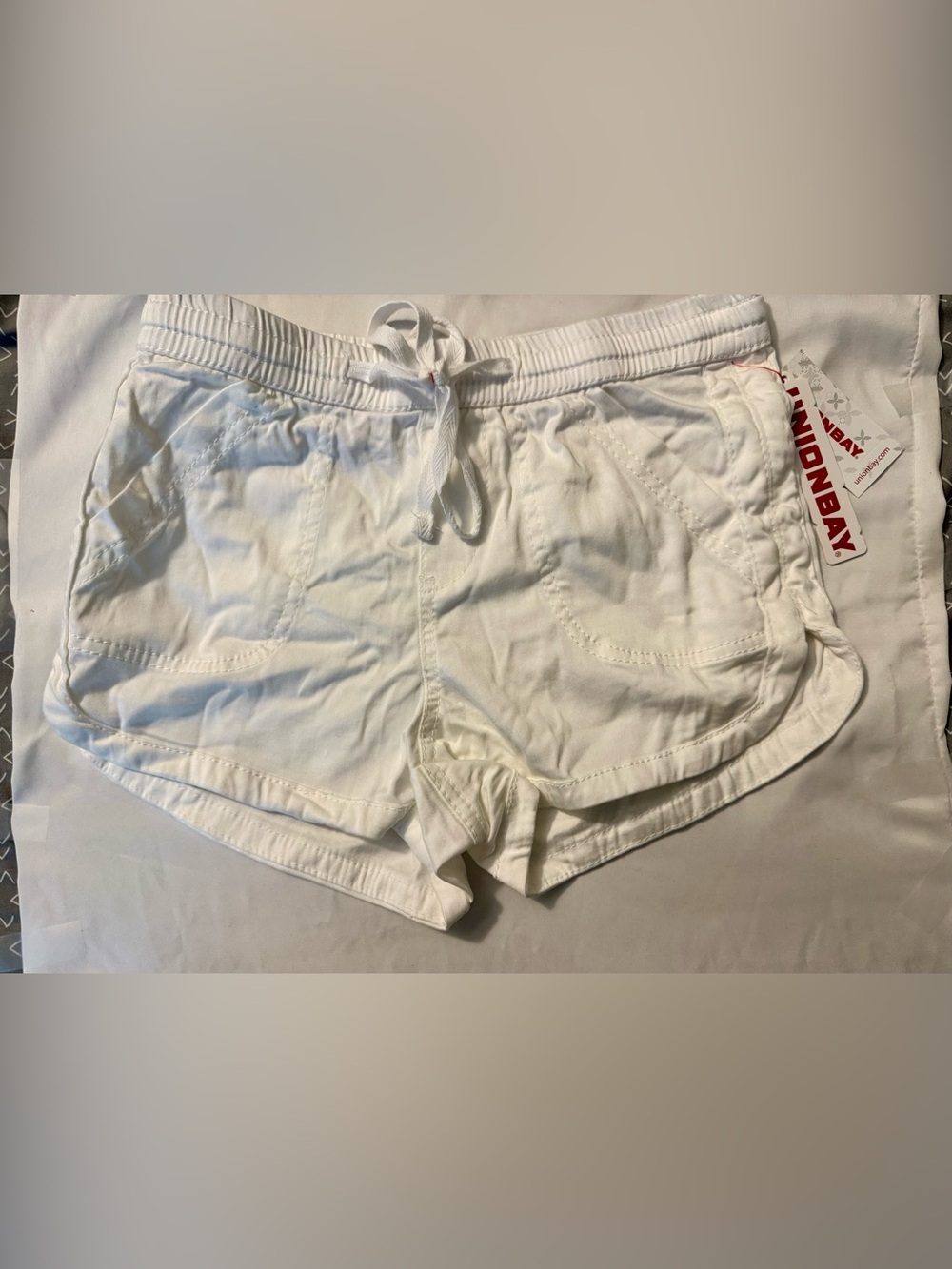 UNIONBAY NWT Women’s/Junior’s White Maribeth Drawstring Shorts